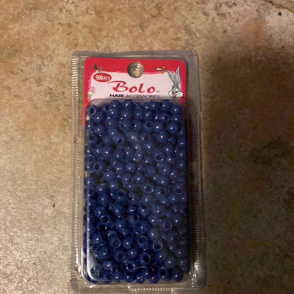 500 PCs Bolo Hair beads Navy nwt